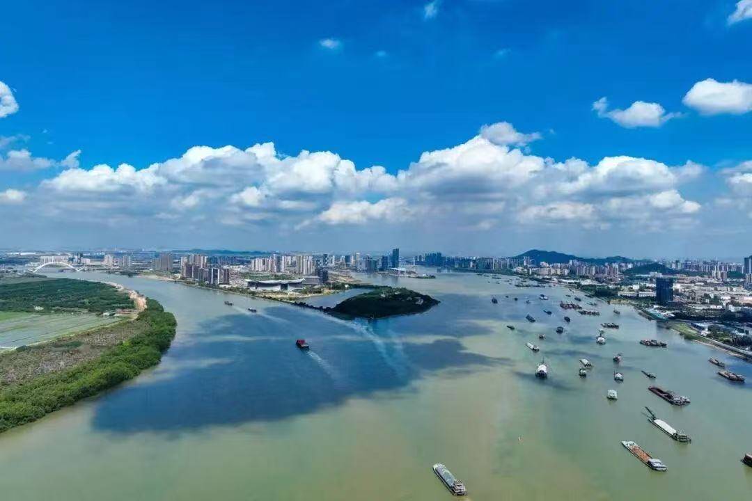 南沙“情侣路”正式开放 20公里海岸线解锁沉浸式浪漫